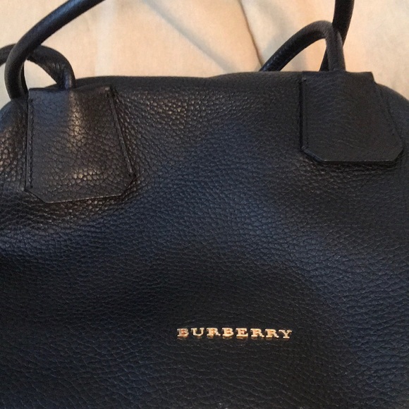 Burberry Baynard Tote - Picture 2 of 6